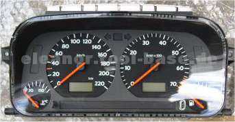 Tacho Golf IV Cabrio mit MFA *(bei Tag)*